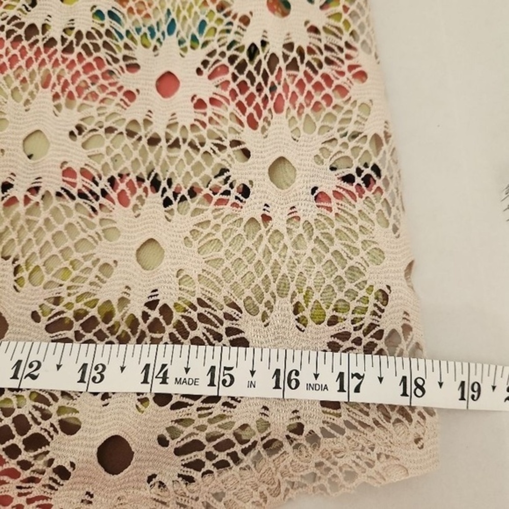 American Rag Cie Womens Tank Top Size M Cream Floral Crochet Overlay‎ Boho - Picture 7 of 9